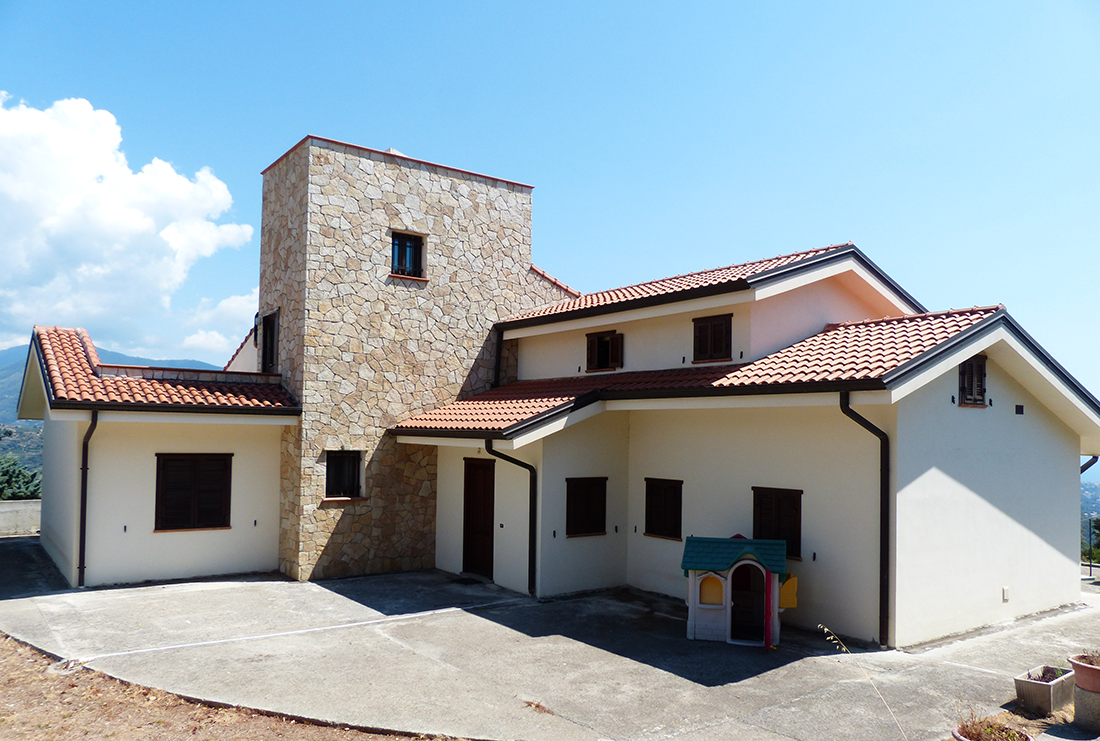 What to Look for in a Roof When Buying a New Home